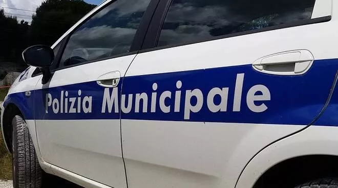 Automezzo della Polizia Municipale
